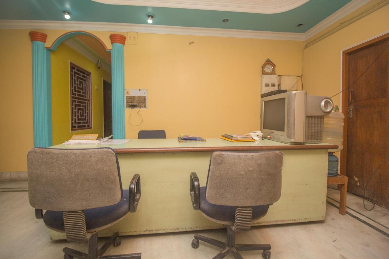 Oyo 48133 Hotel Payel Malda Bagian luar foto