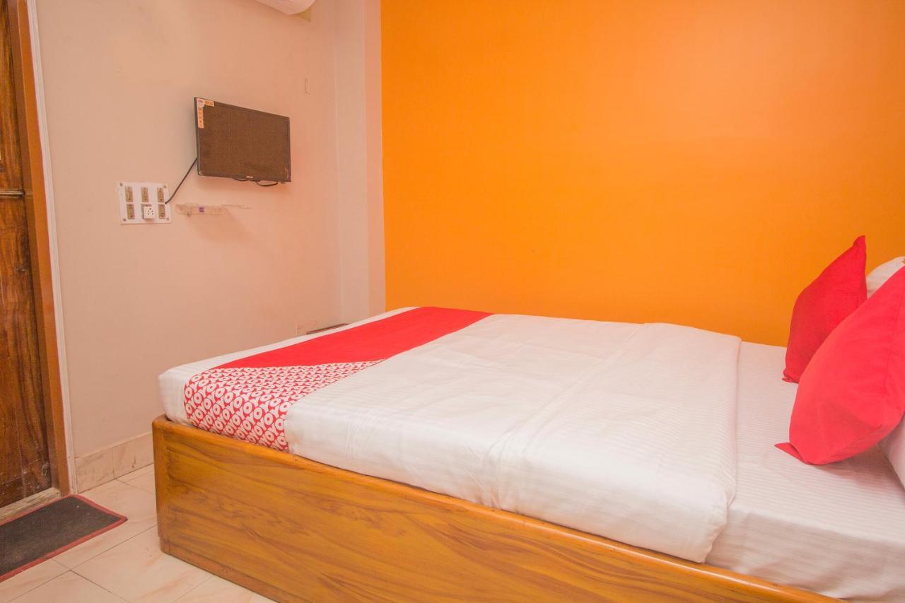 Oyo 48133 Hotel Payel Malda Bagian luar foto