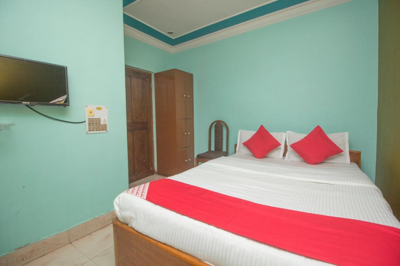Oyo 48133 Hotel Payel Malda Bagian luar foto
