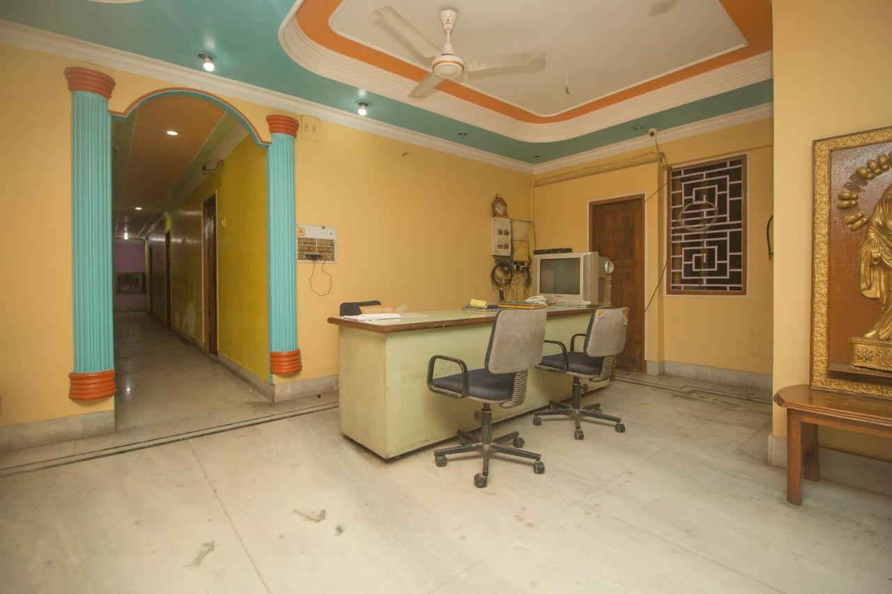 Oyo 48133 Hotel Payel Malda Bagian luar foto