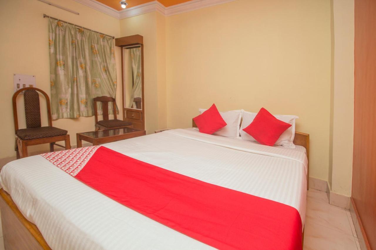 Oyo 48133 Hotel Payel Malda Bagian luar foto